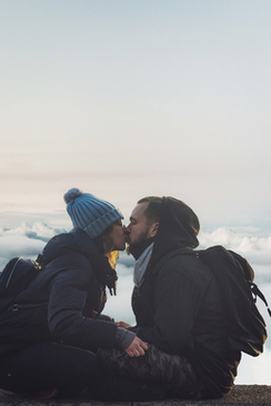 结婚用的祝福词200字 闺蜜结婚 200字祝福语