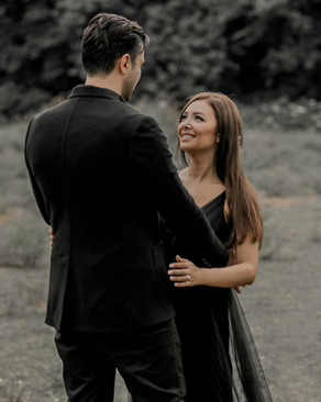 怎么形容婚礼场面 形容婚礼场面很美的词