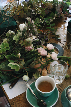 答谢宴父母穿什么 答谢宴父母穿什么衣服