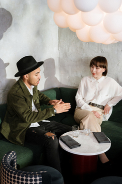 香槟酒塔怎么倒酒 婚礼香槟酒什么环节才进行倒酒