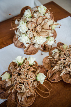 灰色伴娘服配黑色鞋子好看不 短款灰色伴娘服配什么颜色外套和鞋