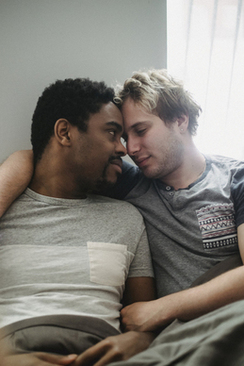 客厅气球婚礼布置 家里办婚礼,布置气球方案