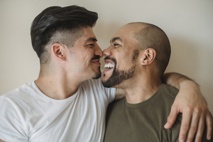 民国婚服的设计原理 民国时期的婚礼服饰是如何沿袭而来的？