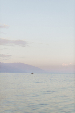 结婚自己化妆行么 新娘可以自己化妆吗 结婚可以自己走吗