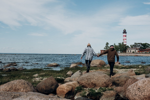 深圳君悦酒店自助餐多少钱一个人 深圳君悦酒店自助餐午餐,急~