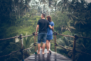 领结婚证什么样子的 领的结婚证是什么样子的啊