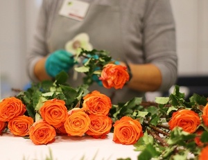 冬天结婚外套怎么搭配 冬天结婚穿衣怎么搭配