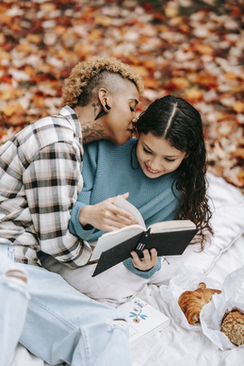 结婚宴席上的贺词 结婚宴席上，新郎应该说什么贺词