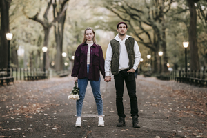 结婚双方妈妈穿一样的衣服 婚礼上双方父母应该穿什么样的衣服合适