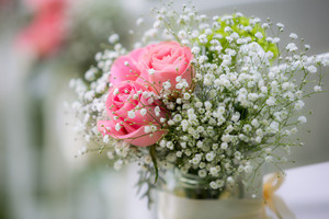 迎亲找婚车上哪里 结婚婚车怎么找