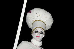 朋友结婚拿红包怎么说 朋友结婚发红包怎么说祝福语