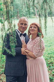 结婚见面礼回礼用什么好 结婚回礼回什么比较好各位说说