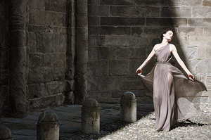 订婚是哪方定日子