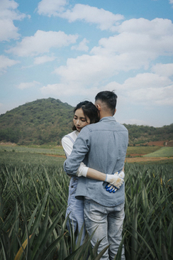 婚庆一般什么时候找 一般要在婚礼前提前多久联系婚庆