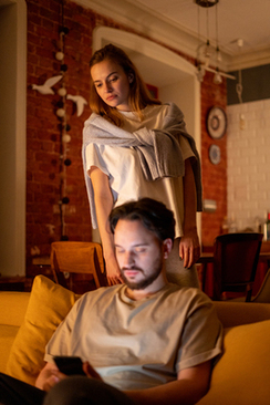 结婚女方的衣服谁买 结婚女方的衣服由谁买