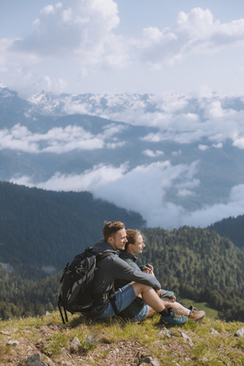 敬酒服要新的吗