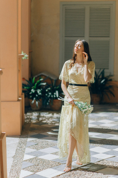 朋友结婚去家里需要带礼物吗