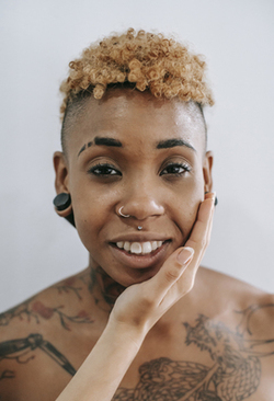 冬天结婚你们穿高跟鞋吗 冬天结婚伴娘用穿高跟鞋吗