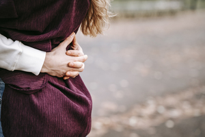 婚宴酒席放几瓶白酒 婚宴一般一桌上几瓶酒呀,什么酒