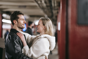 婚车纱布扎花方法 婚车的纱布怎么弄成一朵花?