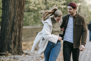 亲家初次见面座位图 两亲家第一次见面在饭桌上怎么坐？