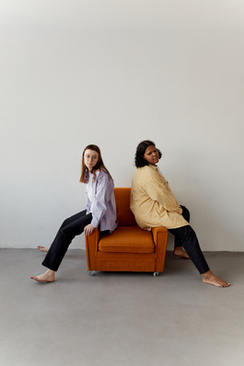 形容新郎的词语 形容新郎的成语