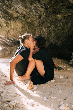 张裕爱斐堡1号 张裕爱斐堡红酒和张裕卡斯特红酒的区别