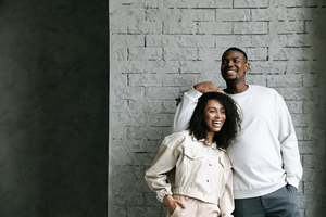 拍婚纱照可以做红色指甲吗 拍婚纱照适合做酒红色指甲吗