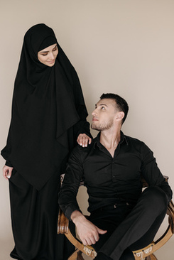 男生参加婚礼穿什么衣服好 男生参加朋友婚礼穿什么好?