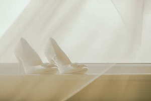 拍婚纱怎么摆动作比较好 拍婚纱照怎么摆姿势与动作?