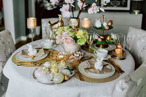 香槟色搭配背景色