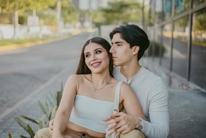 结婚时的改口费红包给几个 婚礼上改口红包一般包得多少