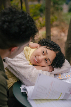 结婚的迎亲帖怎么写 迎亲帖怎么写？