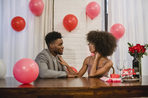 大家结婚都是买哪些首饰 请问结婚一般要买哪些首饰？谢谢！