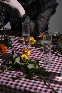 中式婚礼新人穿着