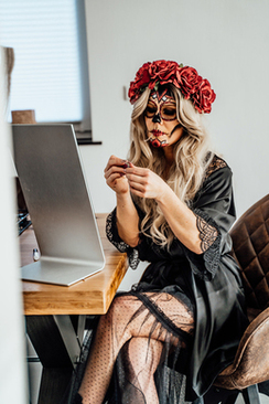 现在开婚庆公司赚钱吗成本 开婚庆公司挣钱吗?