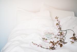 结婚证化什么妆拍得好看 拍结婚证照想自己化个妆该怎么化比较好