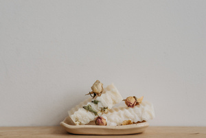 结婚证几点到几点上班 中午办结婚证民政局几点上班