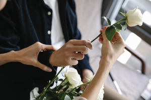 婚房气球的扎法视频 婚房气球怎么扎?方法介绍