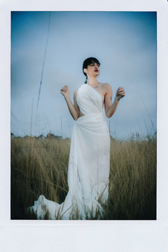 结婚当天新娘需要几双鞋子 婚礼当天 新娘一般要准备几双鞋?