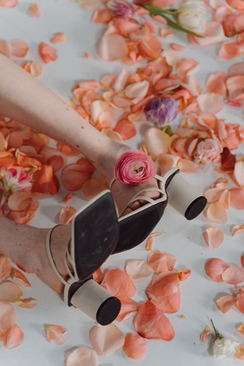 中式婚礼需要几个伴娘