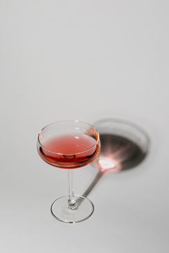 结婚美甲图片 结婚美甲图片,什么美甲款式又简单又大气