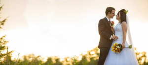 女士参加婚礼穿搭推荐 女性参加婚礼穿什么搭配