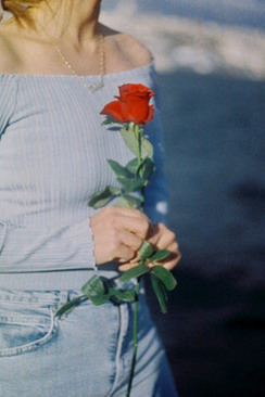 换个婚纱照放大的框多少钱 放大一个结婚照，大概多少钱