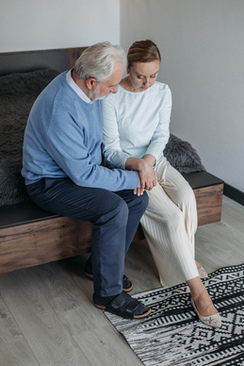 伴娘拦门话术 伴娘应该怎么拦门啊..