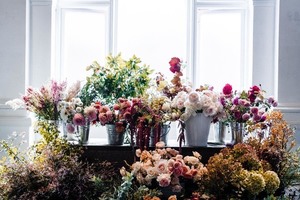 闺蜜结婚送婚书合适吗 朋友订婚我可以买婚书送吗