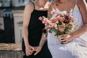 农村婚礼场地布置一般多少钱 在农村请婚庆布置婚礼现场大概多少钱