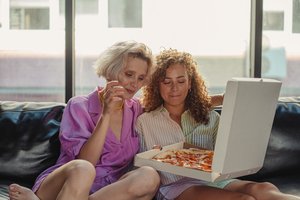 新娘入场歌曲 举行婚礼的时候，新娘入场的音乐