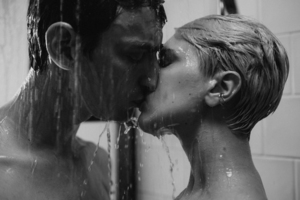 拍婚纱照会教你摆动作吗 拍婚纱照时姿势怎么摆