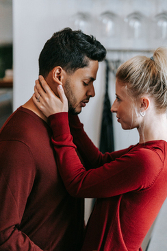 婚庆西服搭配说明 婚礼一定要穿西装吗